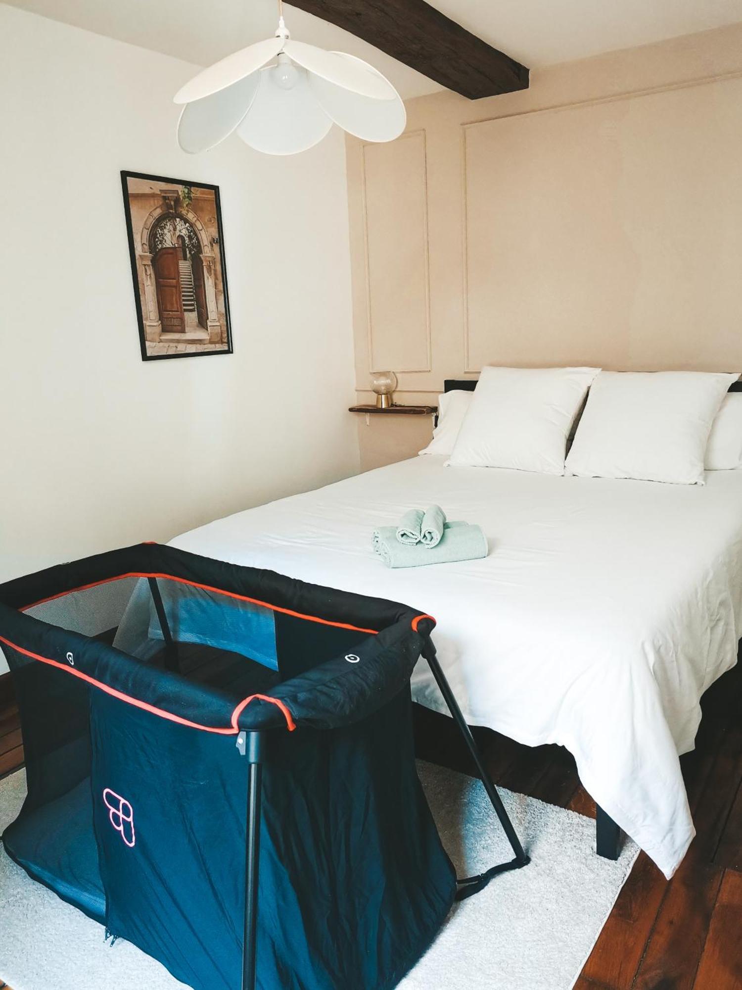 Appartement Vue Sur Chateau-Fort 3 Etoiles Sedan Eksteriør bilde